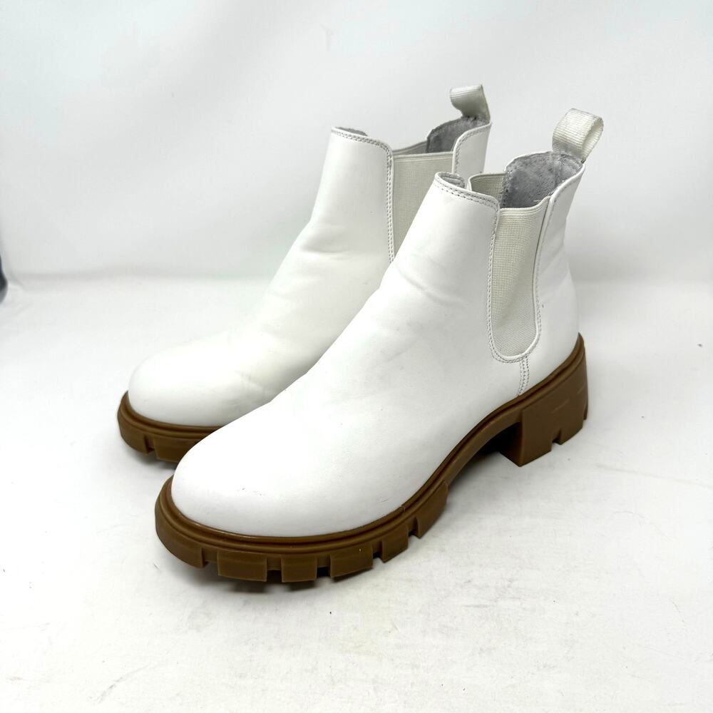 Steve Madden Howler White Vegan Leather Tan Lug Sole Ankle Boots Size 9